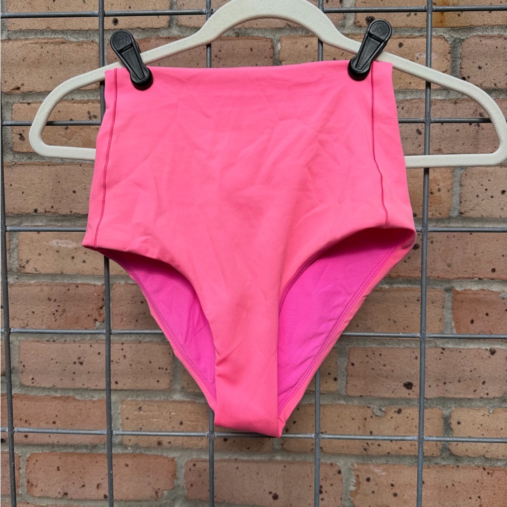 Left on Friday Hi Tide bikini bottom, size small, color Zinc.